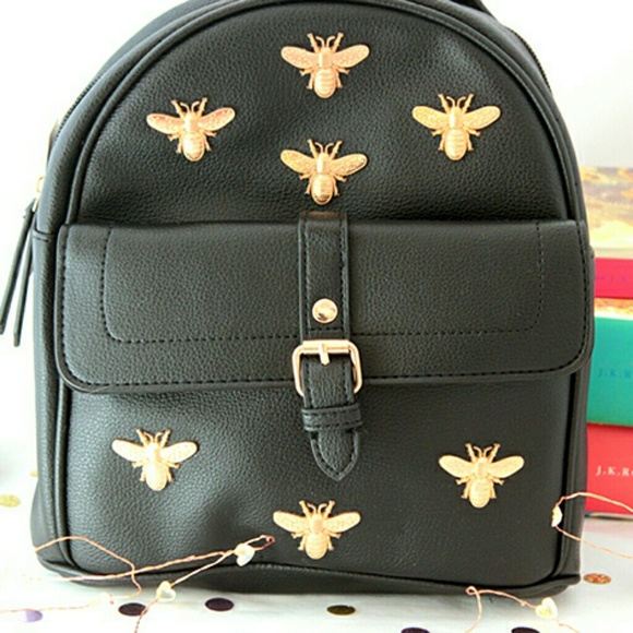 bee mini backpack